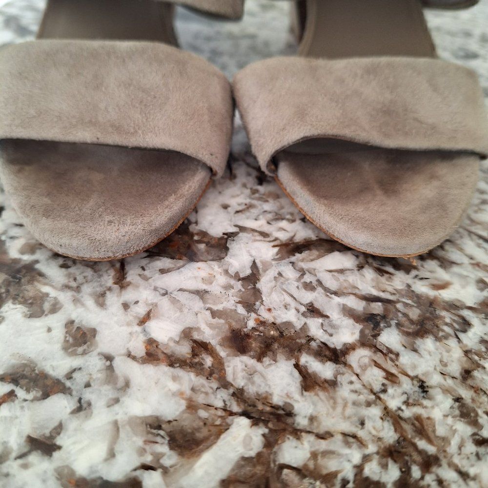 Vince Suede Sandal Block Heel Slip On Gray Open Toe size 6.5 US - Picture 2 of 10